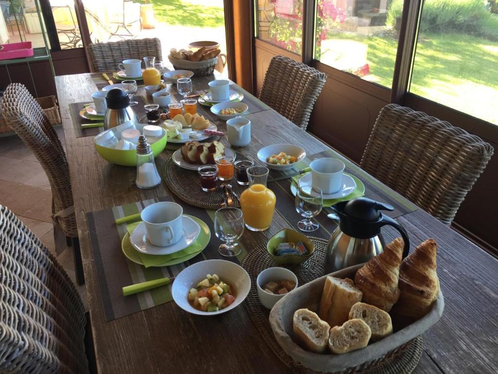 Bed and Breakfast Mas De L'Olivette Cotignac Zewnętrze zdjęcie