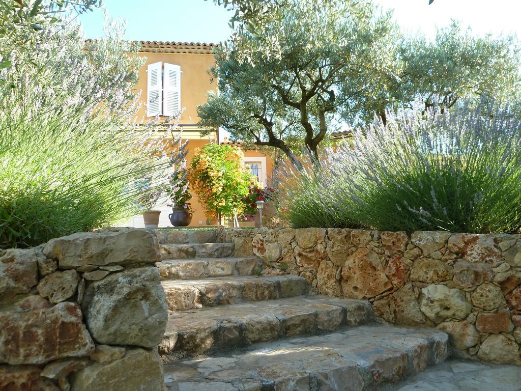 Bed and Breakfast Mas De L'Olivette Cotignac Zewnętrze zdjęcie